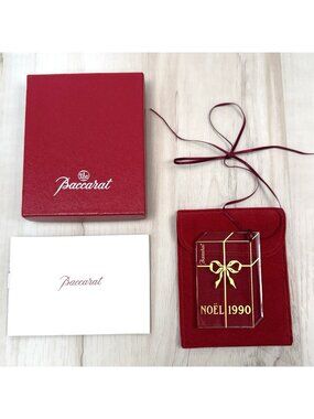 BACCARAT 1990 Crystal Gift Box Christmas Present ORNAMENT w/ Pouch Box Paperwork